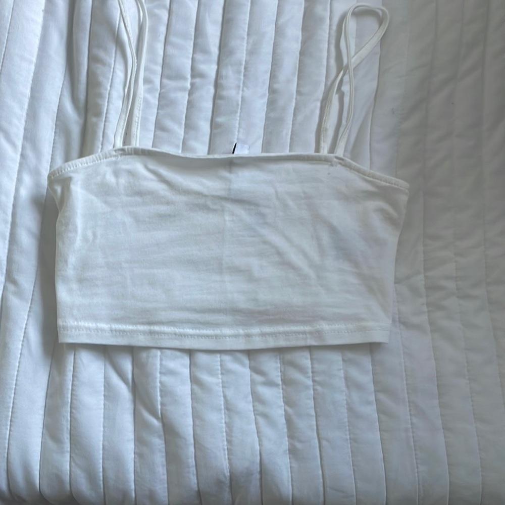 white crop top H&M